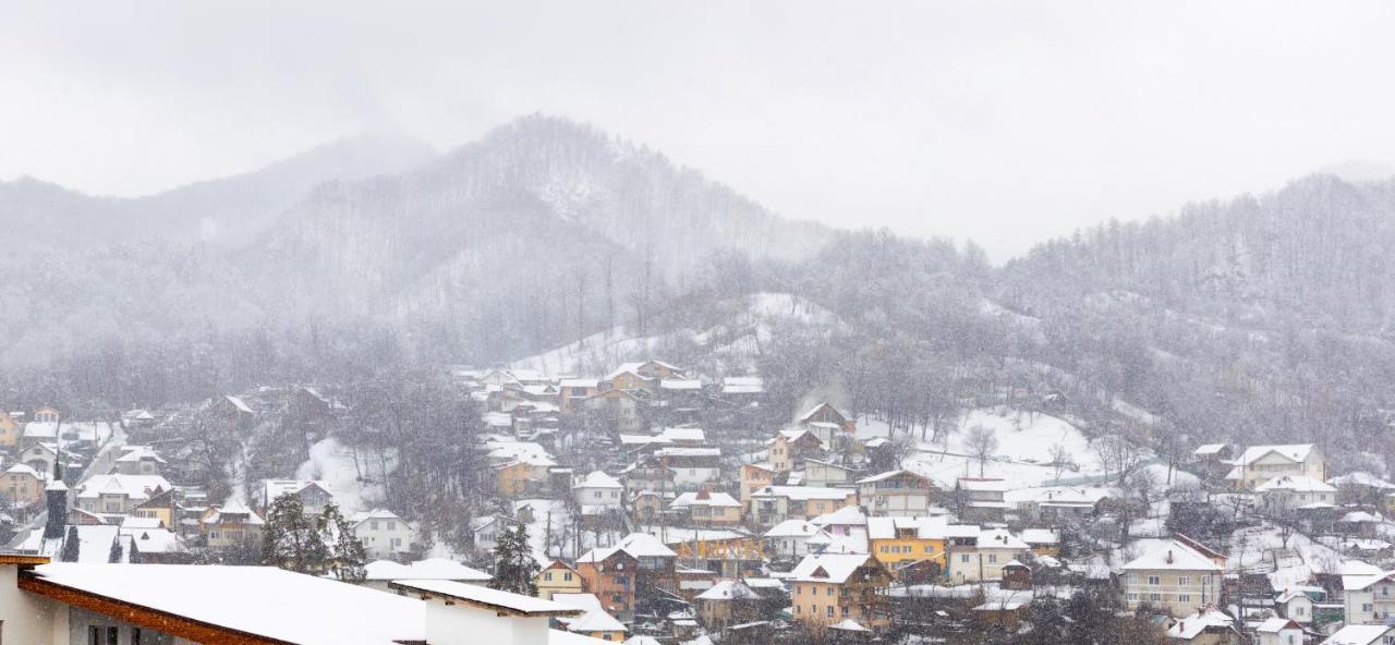 Hotel Olanesti & Spa Medical Băile Olăneşti エクステリア 写真