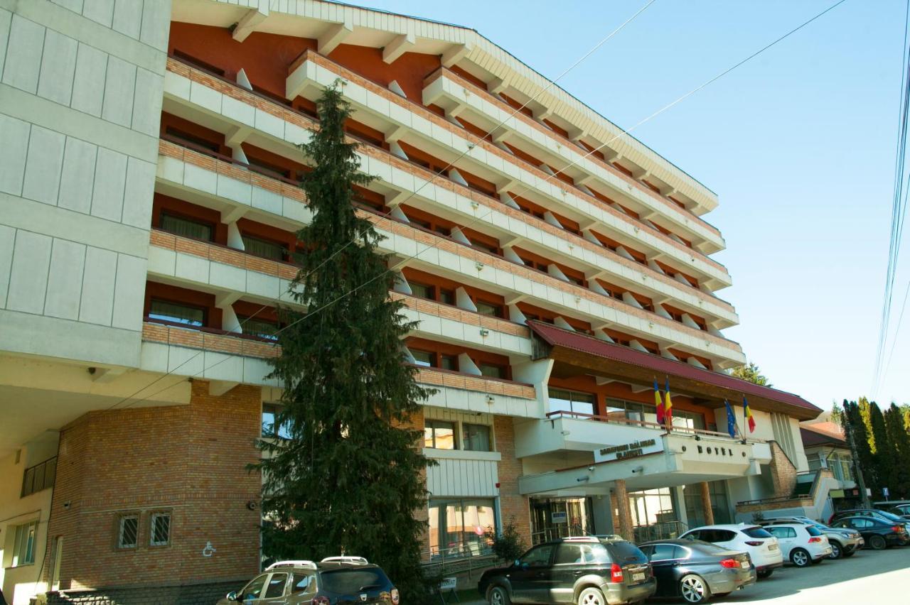 Hotel Olanesti & Spa Medical Băile Olăneşti エクステリア 写真